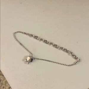Silver bracelet with diamonds
